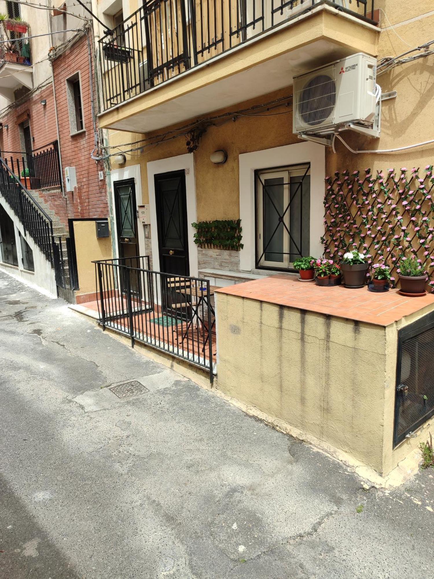 Le Case Del Cortile คาตาเนีย ภายนอก รูปภาพ